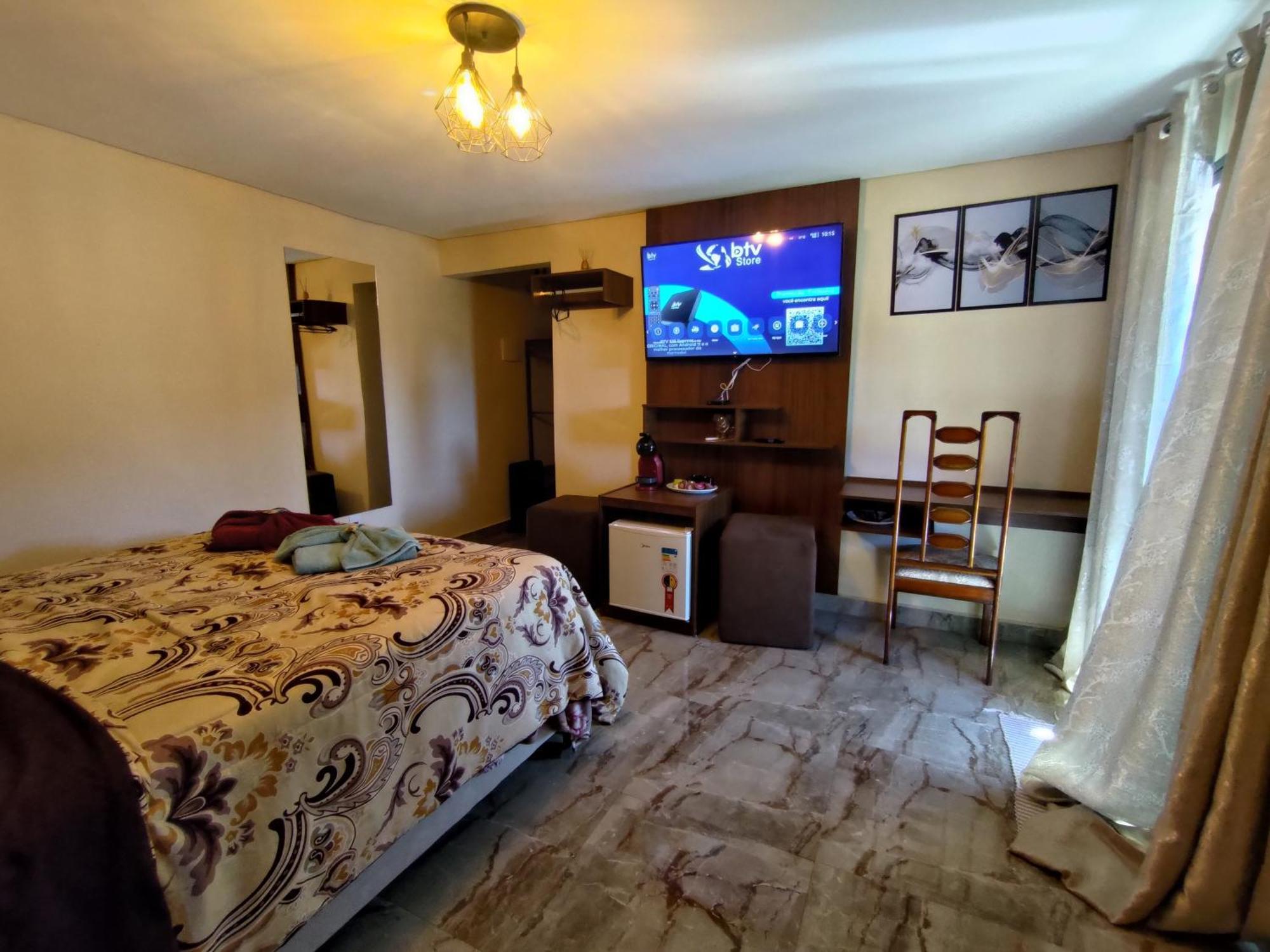 Monte Suítes Com Hidromassagem Dupla Quarto em Acomodações Particulares *